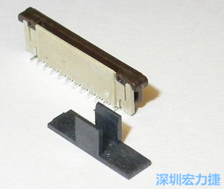 最后變更回塑膠蓋子 (cap)，但改為夾外側(cè)